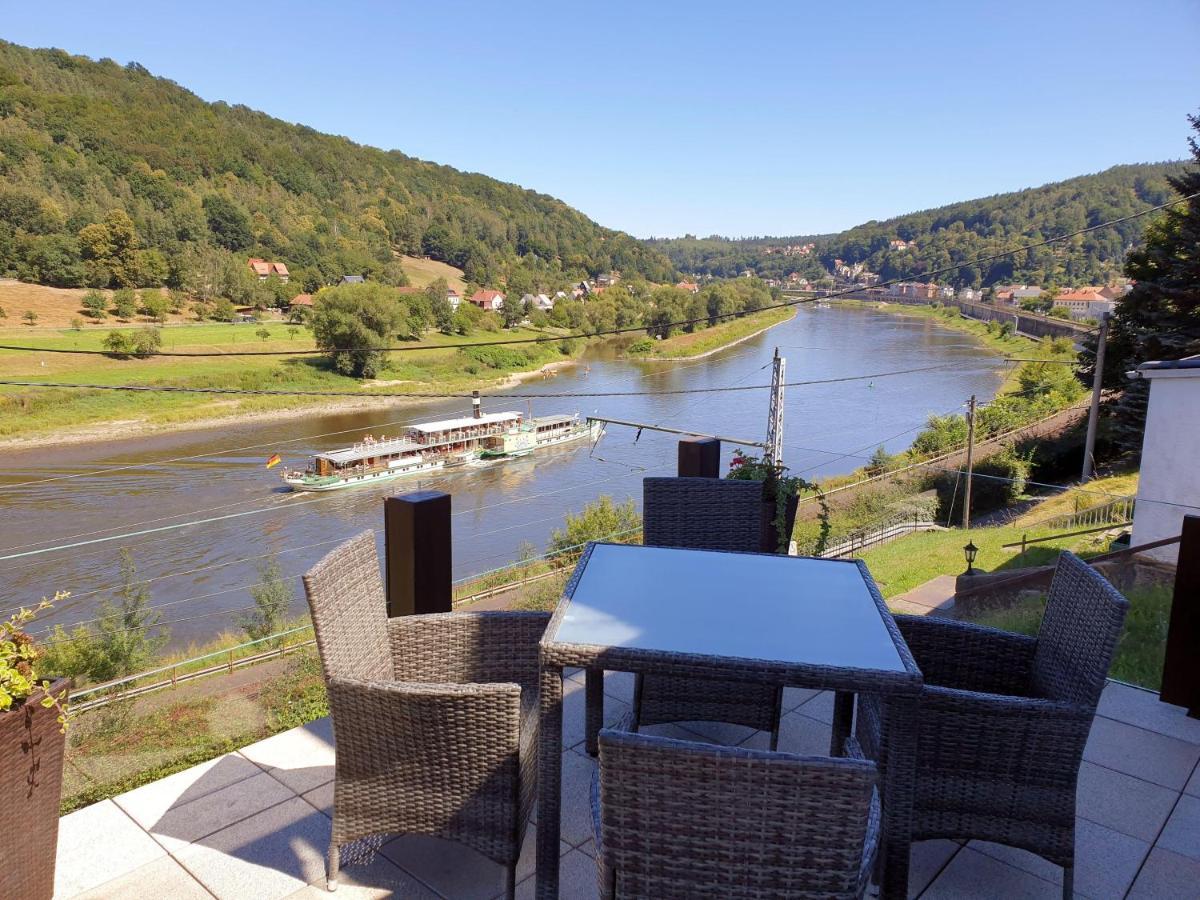 Sächsische Schweiz Ferienhaus 2 mit hervorragendem Panoramablick über das Elbtal Königstein Exterior foto