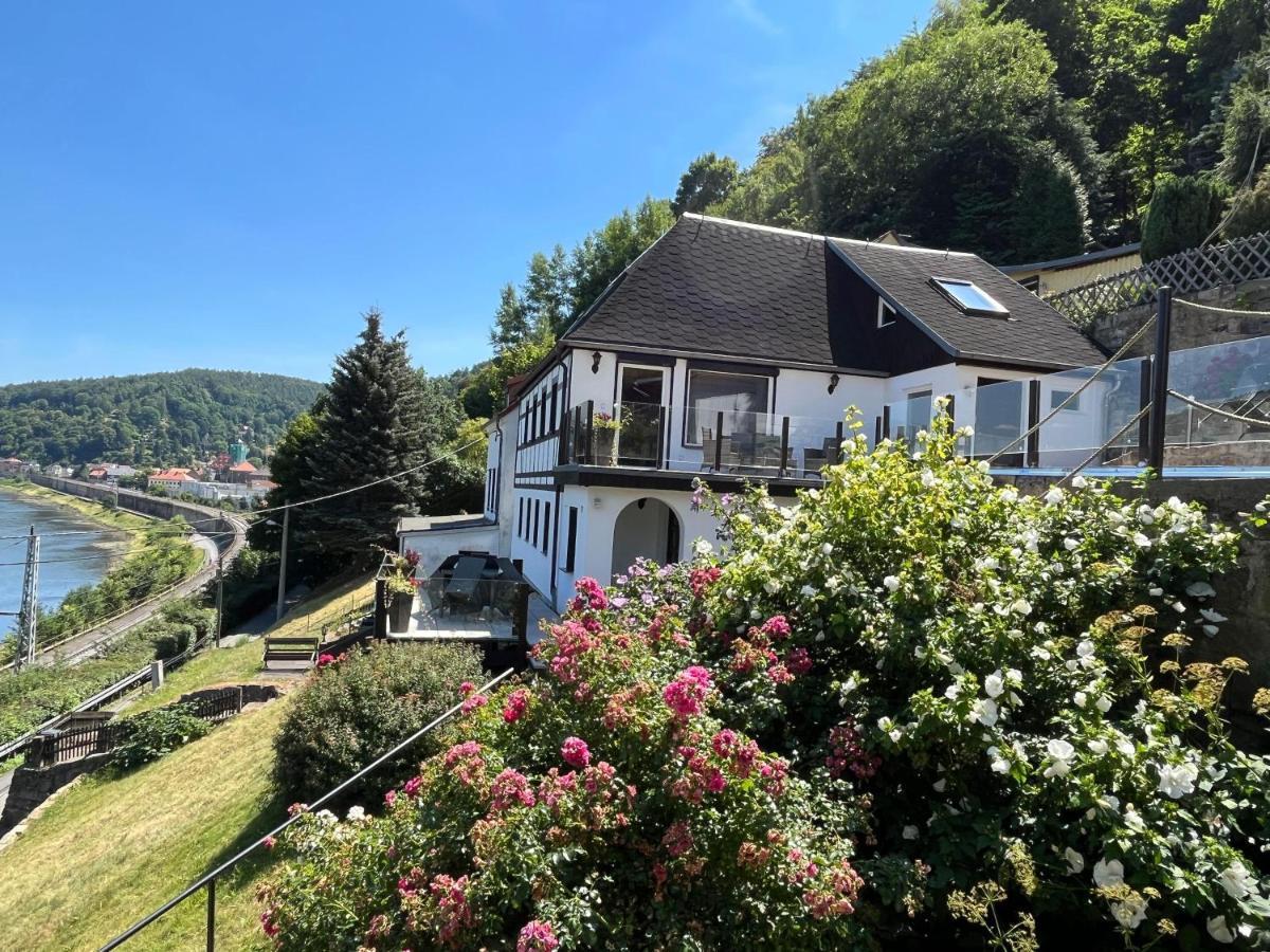 Sächsische Schweiz Ferienhaus 2 mit hervorragendem Panoramablick über das Elbtal Königstein Exterior foto