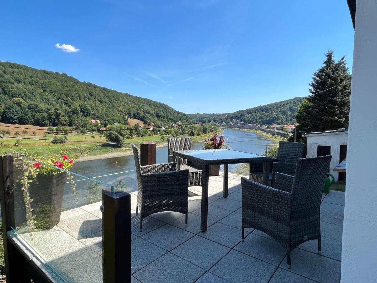 Sächsische Schweiz Ferienhaus 2 mit hervorragendem Panoramablick über das Elbtal Königstein Exterior foto